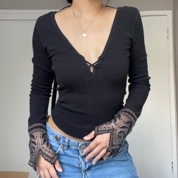 SOLD Free People Last Dance Embroidered Lace Cuff Black Long Sleeve - Picture 2 of 5